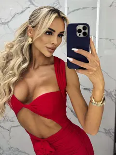 Tanya escort in Dubai